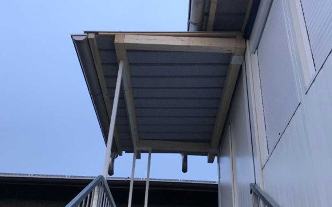 Kaltdach auf Raumsytemgebäude